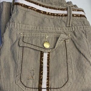 SOLD - Y2K low rise Love Stitch pants